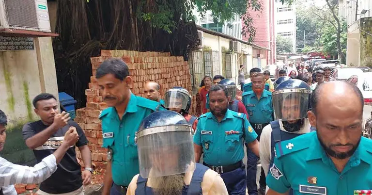 কারাদণ্ডপ্রাপ্ত আসামি